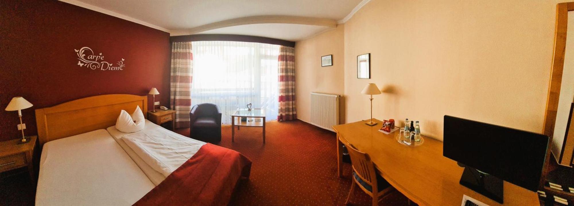 Hotel Zur Post Waldbreitbach Exterior foto